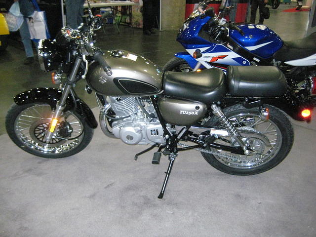 Suzuki TU250